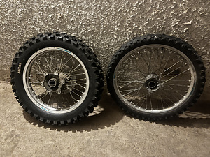 Müüa Krossi/enduro veljed Excel (1 foto / 5)
