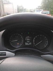 Škoda Octavia (6 фото из 7)