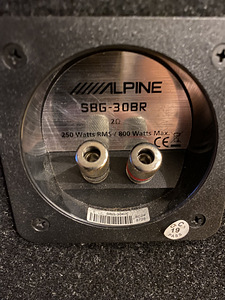 Alpine subwoofer ja võim (5 foto / 6)