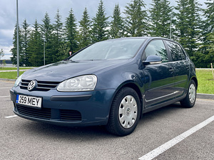 Volkswagen Golf 5 (3 foto / 13)