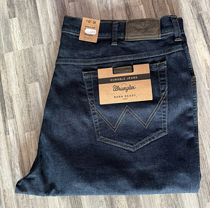 Джинсы Wrangler 42/34 (4 фото из 4)