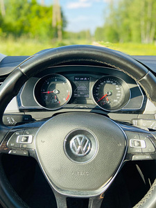Vw passat B8 (11 фото из 12)