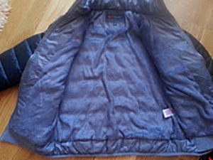 Nike naiste jope, S/M, uus (2 foto / 2)