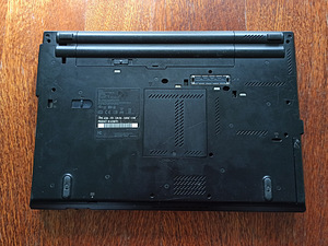 Lenovo T420 i5-2520, 8GB, 120GB, NVS-4200M (3 foto / 7)
