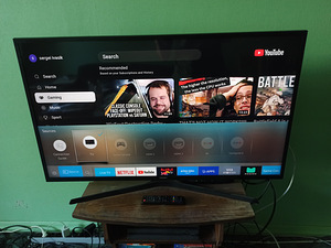 Samsung 43 4K TV, UE43KU6072U (1 foto / 5)
