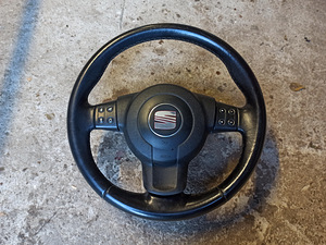 Руль Seat Altea XL (1 фото из 2)