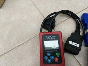SKP-900 V5.0 SuperOBD автоматический ключ программатор (3 фото из 3)