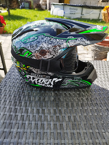 Motokrossi kiiver (2 foto / 5)