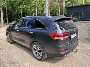Kia Sorento 2.2 147kw 2016 (3 foto / 10)