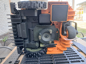 Robotniiduk WORX Vision WR205E (7 foto / 9)