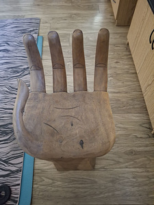 Müüa käekujuline tool (3 foto / 4)