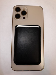 Kaarditasku Apple iPhone Leather Wallet MagSafe картодержате (4 foto / 9)