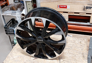 Autoveljed Viper R152 S R17 (4 foto / 4)