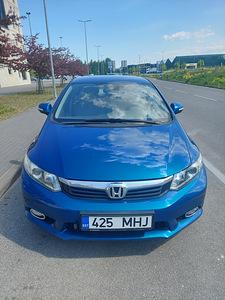 Honda Civic 1.8 МКПП Бенц 2012 (1 фото из 7)