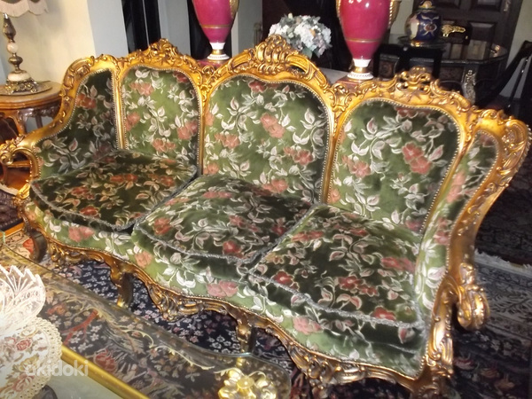 Золотой диван и 2 кресла (фото #1)