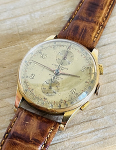 Chronographe Suisse - 18K Gold (2 foto / 9)