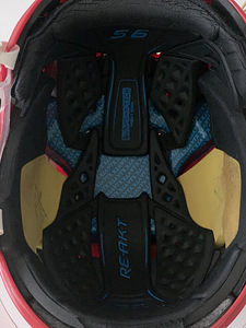 Хоккейный шлем BAUER (2 фото из 3)