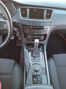Müüa: Peugeot 508SW 1.6 115kw bens. automaat (12 foto / 13)