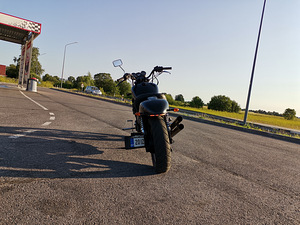 Honda magna VF 750c (1 foto / 3)