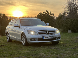 Mercedes-BENZ C200 (3 foto / 9)