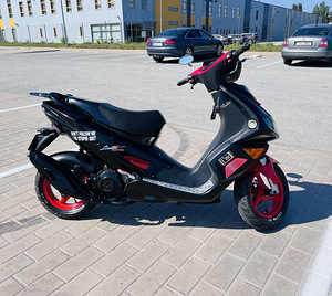 M/V 50cc roller (2 foto / 6)