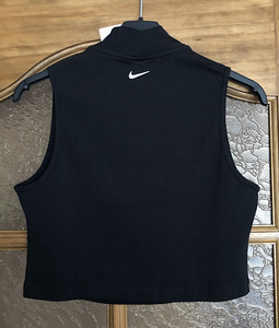 Uus Nike topp, suurus M. (3 foto / 6)