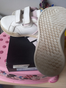 Tossud ADIDAS r.23 (2 foto / 6)