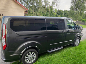 Ford Tourneo Custom (3 foto / 7)