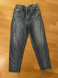 Tommy Jeans (4 foto / 4)