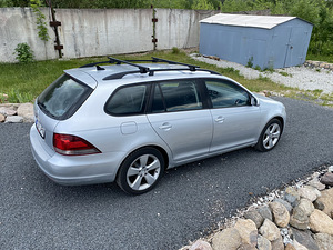 VW GOLF Variant 2011 1.6TDI (4 foto / 15)