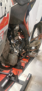 KTM sxf 250 2010 (5 foto / 9)