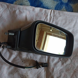 Volvo V70 varuosad (1 foto / 5)