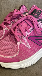 Тапочки New Balance 39 (4 фото из 7)