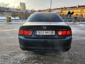 Honda accord (4 foto / 9)