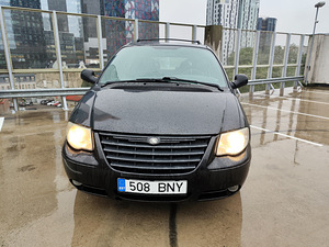 CCHRYSLER VOYAGER (4 фото из 9)