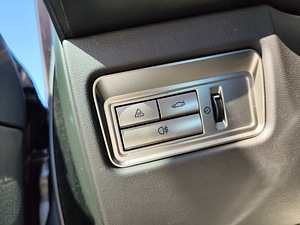 Jaguar XF supercharged (11 foto / 12)