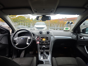 Ford Mondeo 2013 (5 foto / 9)