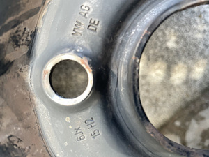 Volkswagen golf 6 - 195/65 R15 (7 foto / 7)