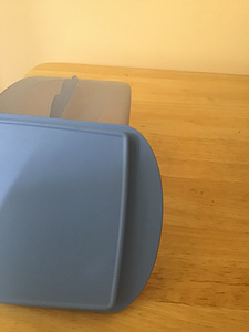 Tupperware для сыра или масла (4 фото из 4)