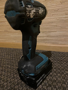 Makita DTD153 akulööktrell + 5Ah aku (3 foto / 5)