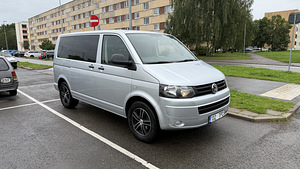 Volkswagen Transporter 8+1 2.0 75kW (3 foto / 15)