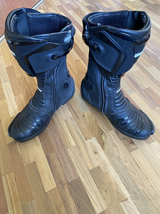 Motosaapad VANUCCI RV4 44eur (2 foto / 6)