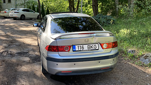 Honda Accord 2.2 I-CTDi (4 foto / 5)