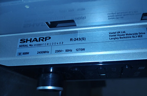Микроволновая печь SHARP R-243(S) (3 фото из 3)