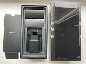 Samsung Galaxy S20 (5 foto / 6)
