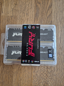 Kingston Fury Beast RGB DDR4 U-DIMM (1 фото из 5)