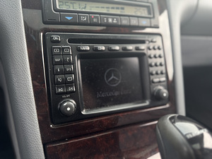 Mercedes-Benz E320 CDI (12 foto / 14)