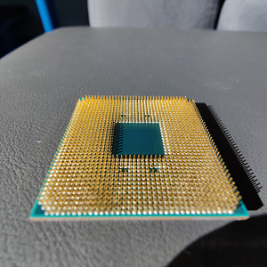Процессор CPU AMD Ryzen™ 7 1700