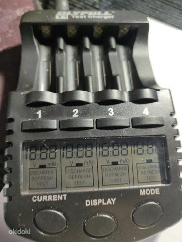 Зарядное устройство DlyFull + 15 ААА аккумуляторов (фото #2)