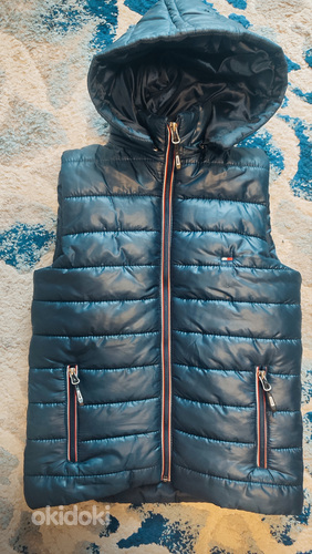 Sinine vest poisile